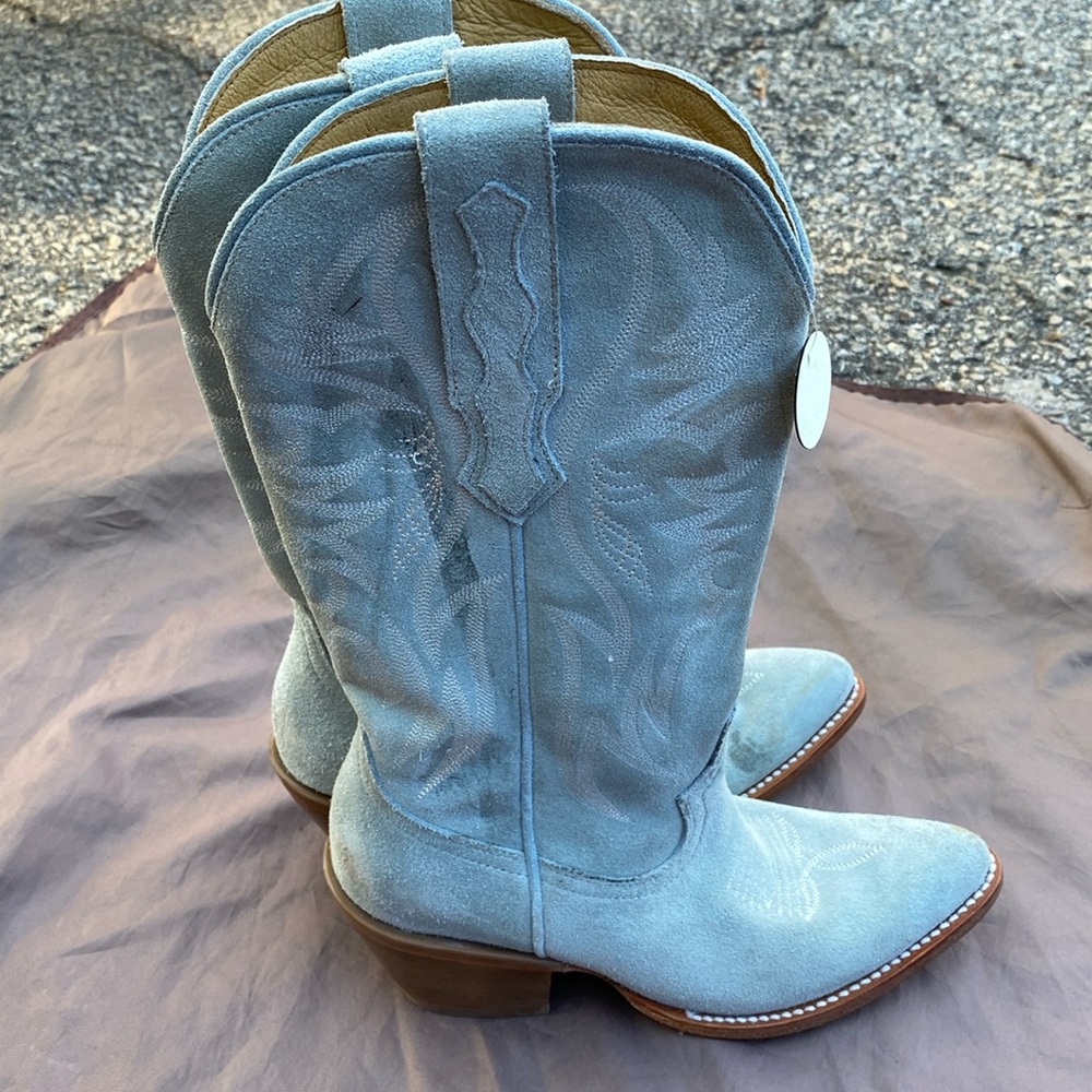 Baby Blue Idyllwind boots